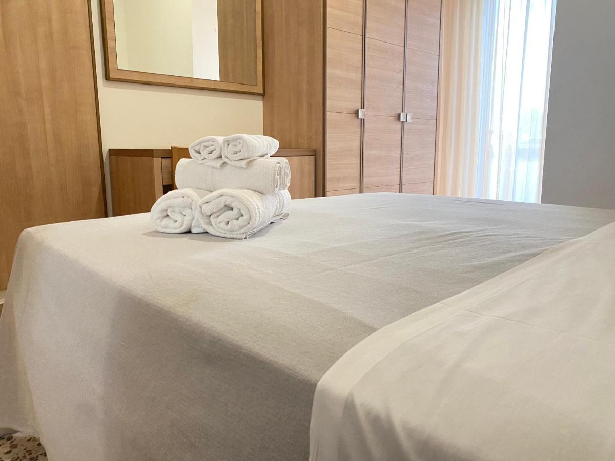 Hotel Ravello Da Lorenzo E Moira Adults Only Rimini Exterior photo